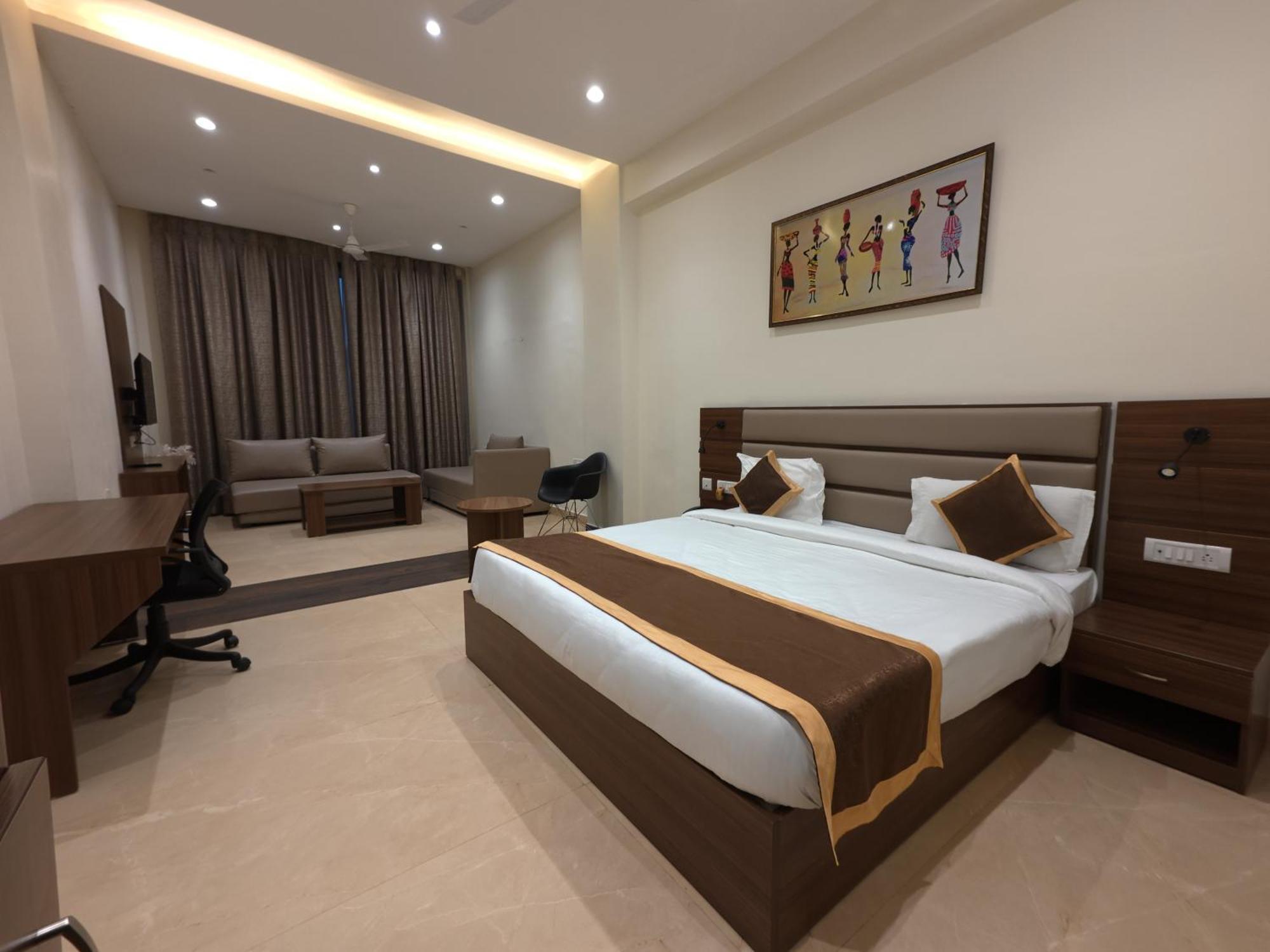 Neelam Orchid Hotel Kanpur Exterior photo